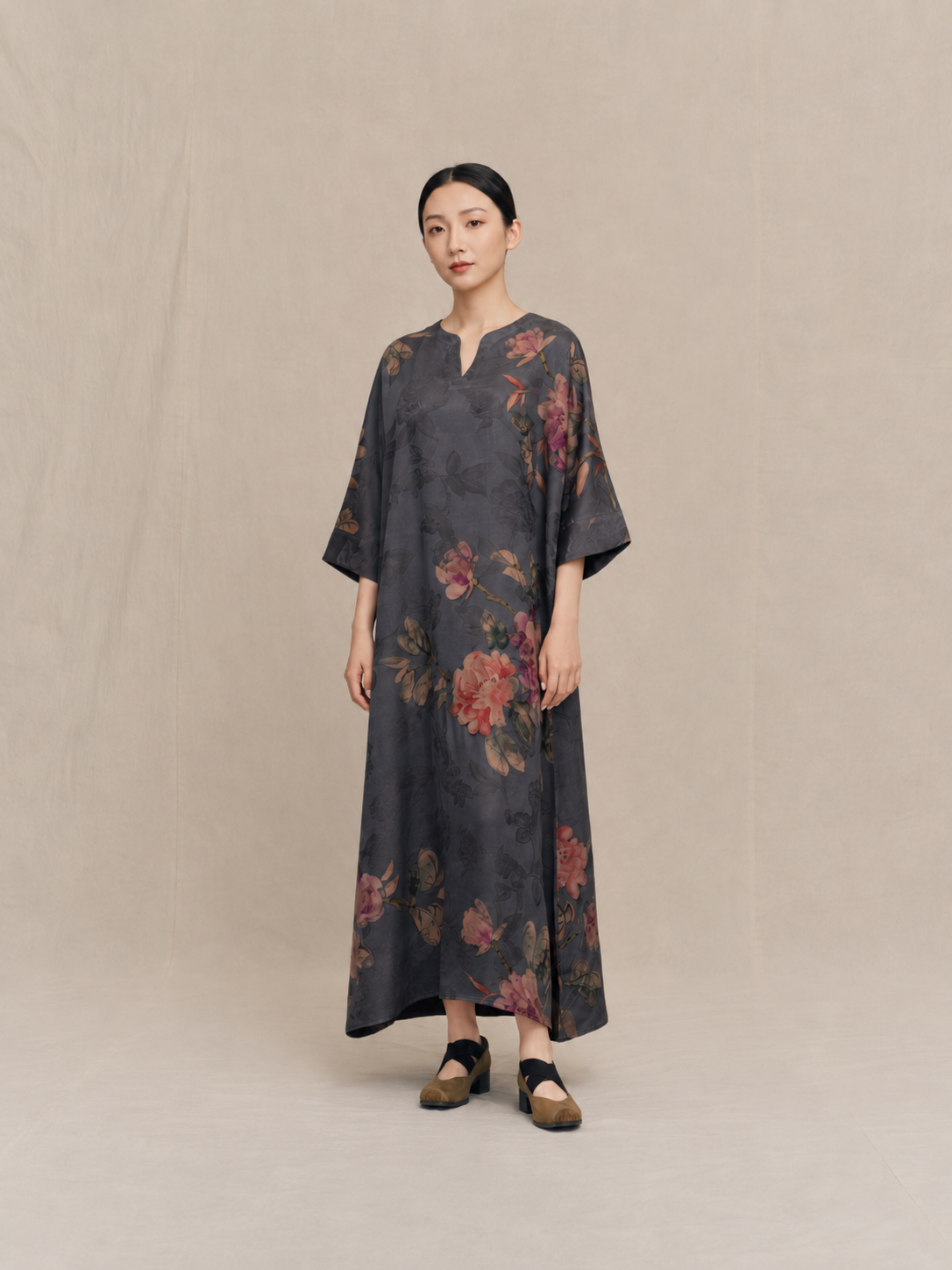 Charcoal Grey & Rose Peony Xiangyun Silk Dress — front view