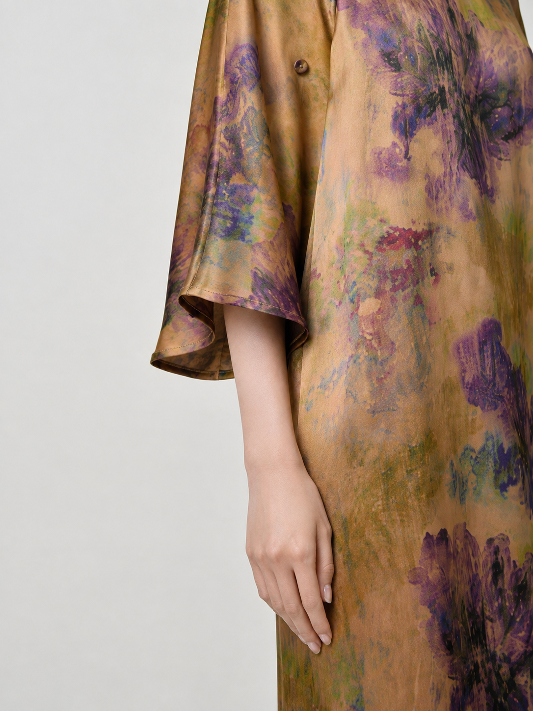 Sleeve cuff detail