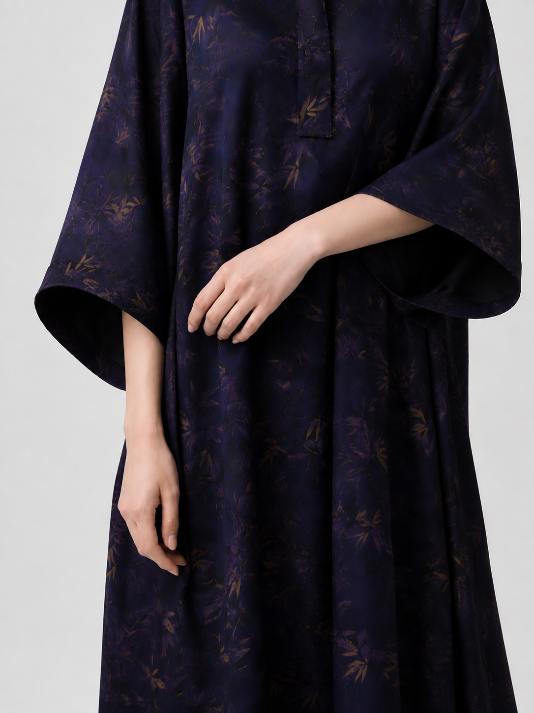 Sleeve cuff detail
