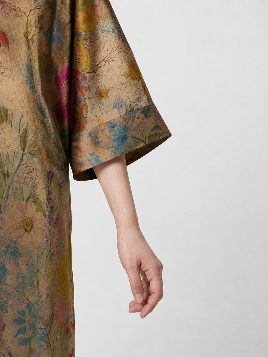 Sleeve cuff detail