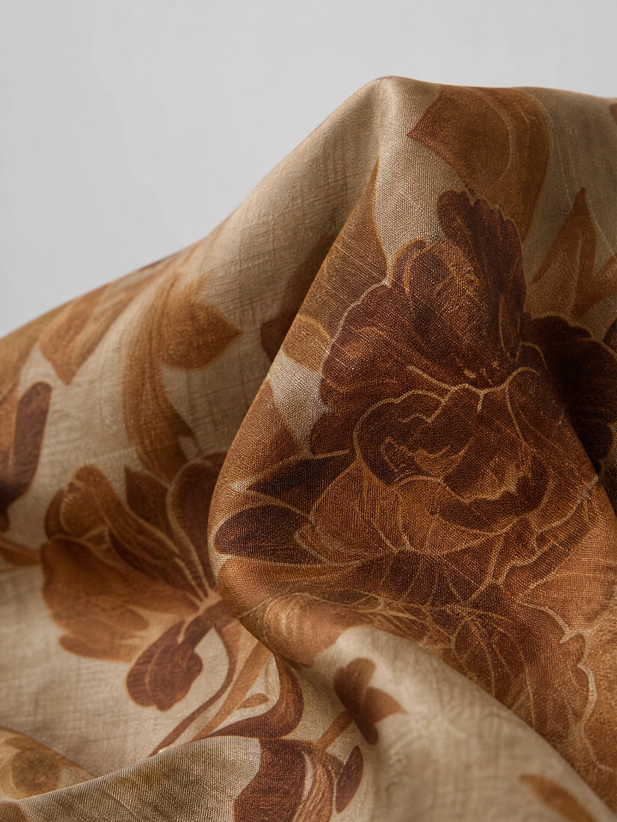 Golden peony short sleeved dress, fabric and peony pattern detail