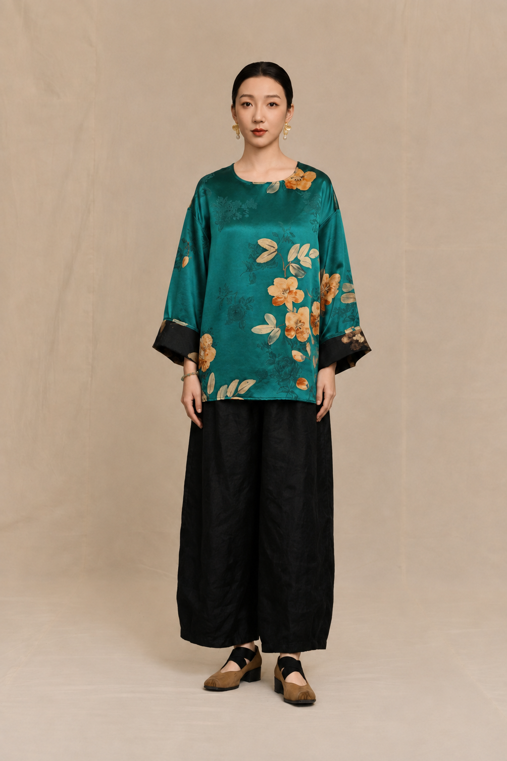 Reversible Xiangyun Silk Tunic in Ink & Peacock Teal