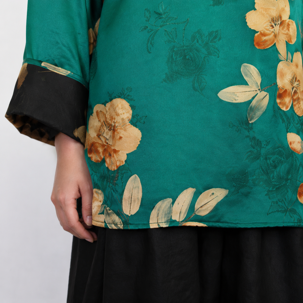 Reversible Xiangyun Silk Tunic in Ink & Peacock Teal