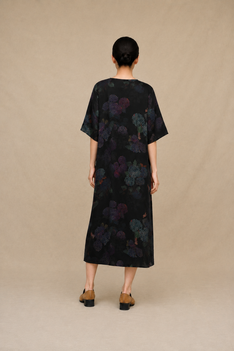 Hydrangea Xiangyun Silk Midi Dress in Charcoal Ink