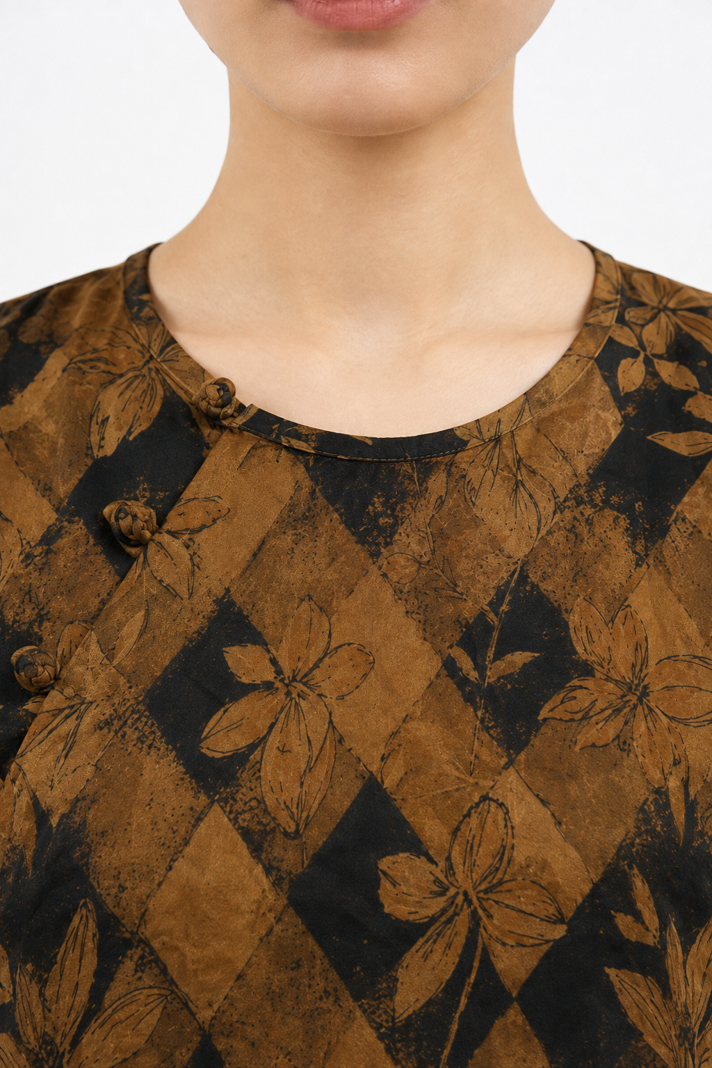 Diamond Lattice Silk Kaftan Dress in Amber & Ink