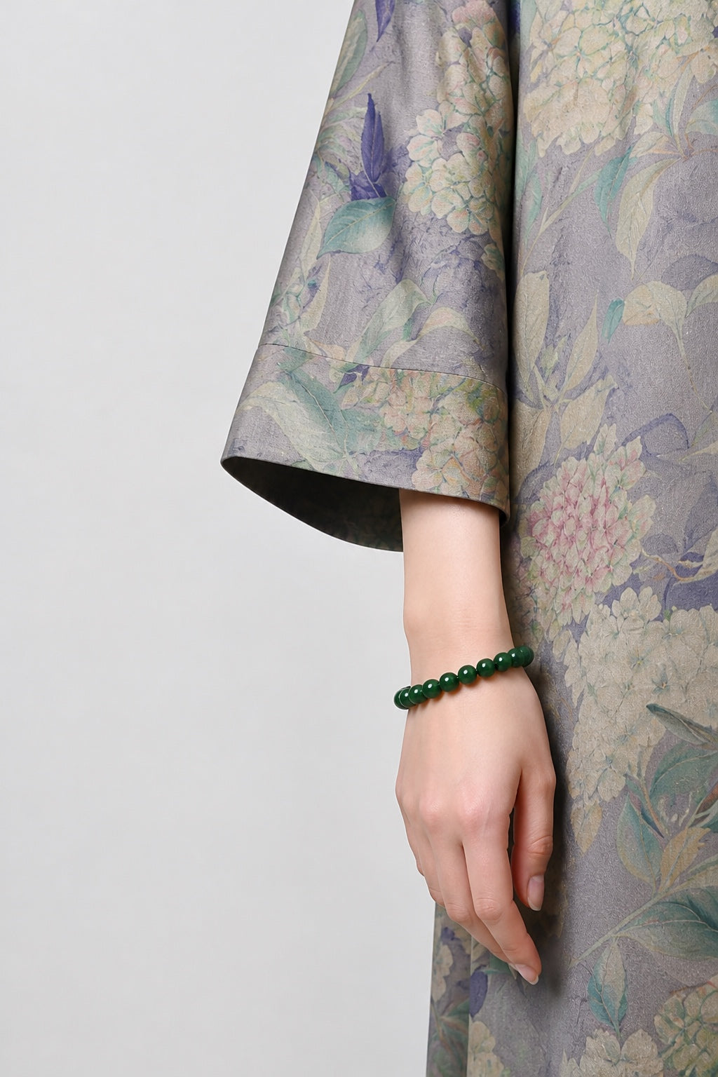 Muted Lavender Hydrangea Botanical Xiangyun Silk Dress